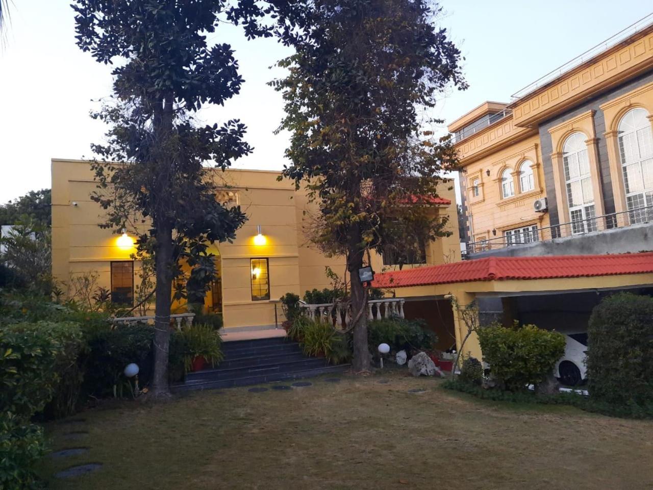 Magnolia Boutique House Hotel Исламабад Екстериор снимка